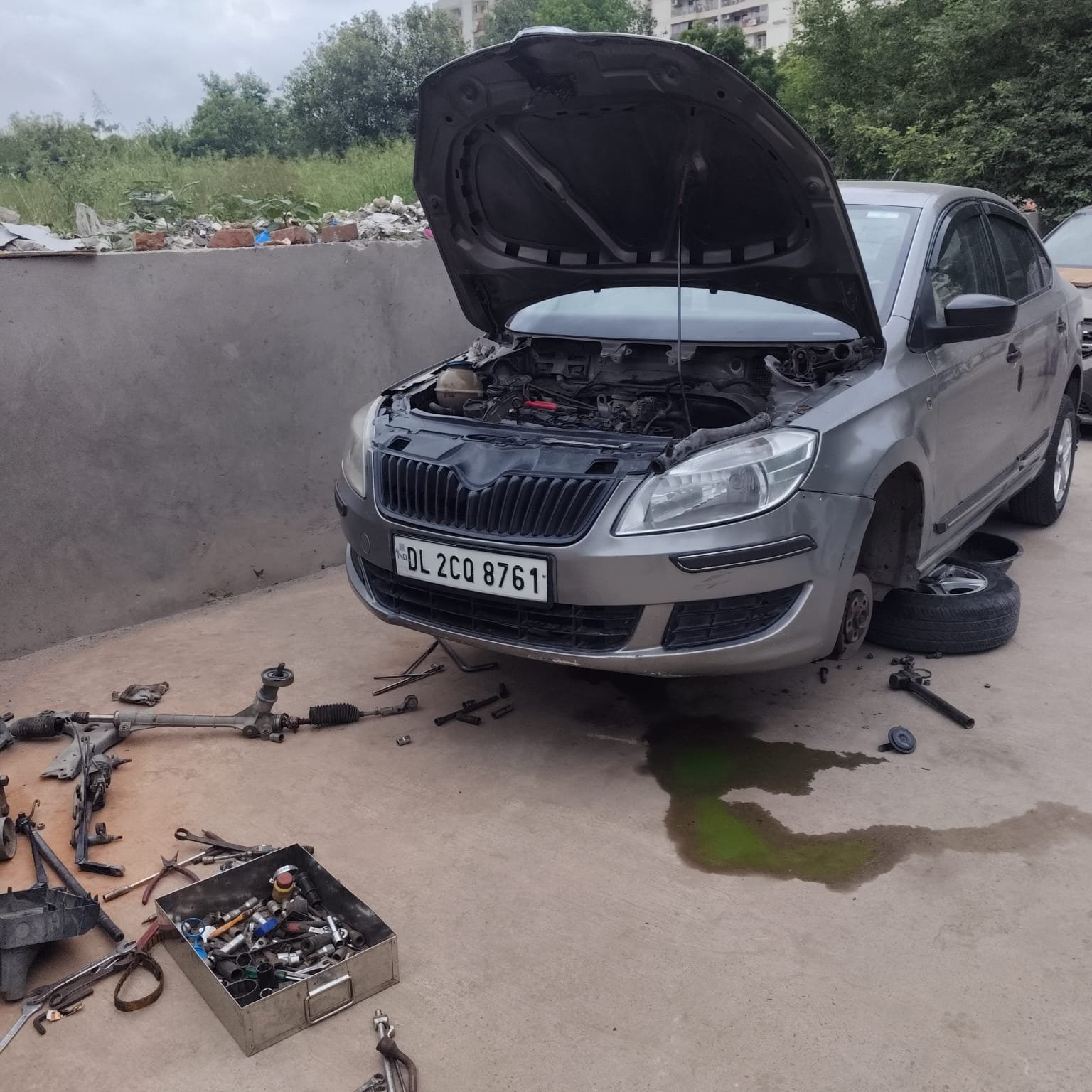 Amit Motors Workshop Photo 23